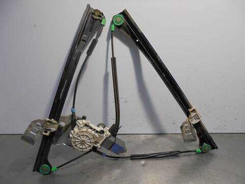 Foto 2ª: Elevalunas Eléctrico Delantero Derecho Volkswagen Polo BASICO BERLINA 75CV 55KW [AEA] (1995)