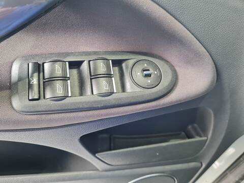 Botonera Elevalunas Ford Kuga TITANIUM S 4X2 140CV 103KW