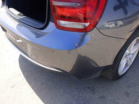 Foto 3ª: Paragolpes Trasero Bmw Serie 1 114 118D 143CV 105KW [N47D20C] (2012)