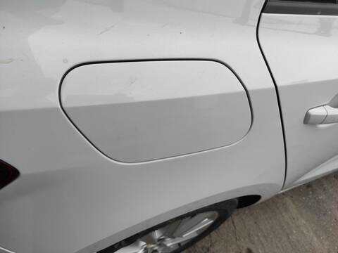 Tapa Exterior Combustible Audi A1 DKRF