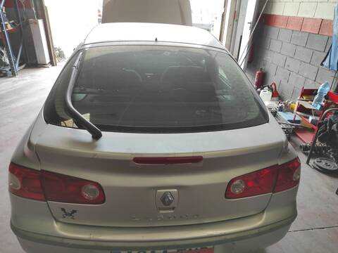 Foto 2ª: Portón Renault Laguna F9Q758 (2005)