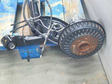 Foto 3ª: Puente Trasero Dacia Sandero EXPRESSION (2022)