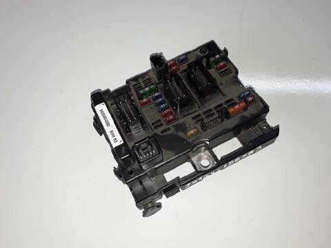 Caja Reles Fusibles Peugeot 406 STDT PACK SPORT 109CV