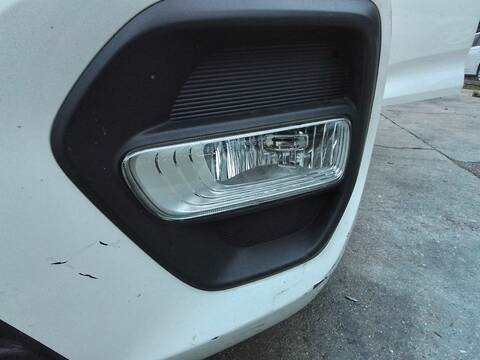 Foto 3ª: Faro Antiniebla Delantero Izquierdo Kia Carens BASIC 116CV 85KW [D4FD] (2018)
