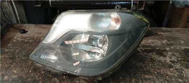 Foto 1ª: Faro Izquierdo Mercedes Sprinter 310 CDI [OM 651.955]
