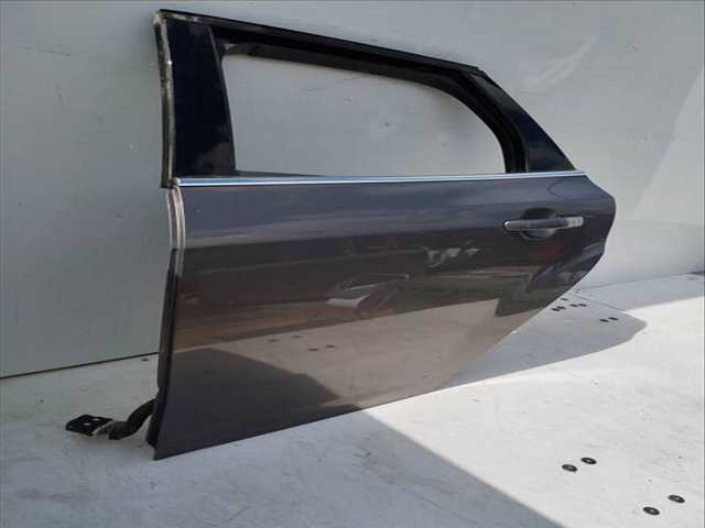 Foto 2ª: Puerta Trasera Izquierda Ford Focus EDITION 125CV 92KW [M1DA] (2014)