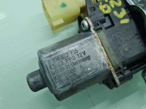 Foto 3ª: Elevalunas Manual Trasero Derecho Ford Kuga TITANIUM 163CV 120KW [TXMA] (2014)