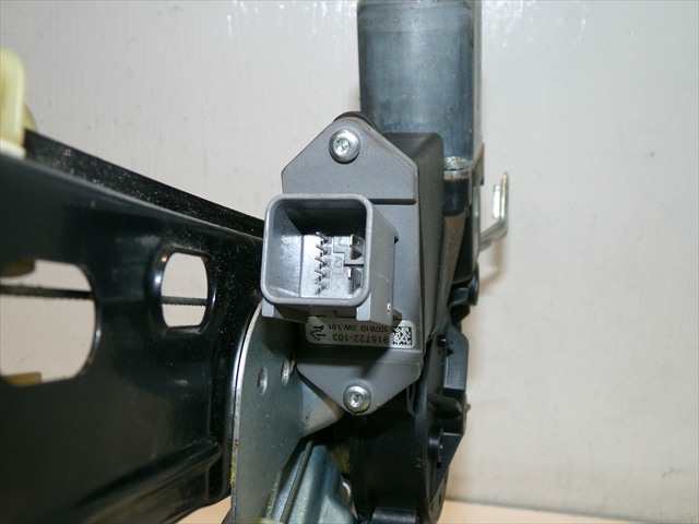 Foto 4ª: Elevalunas Eléctrico Delantero Derecho Opel Insignia 2.0 CDTI 2008-2013 [A20DTH] (2010)
