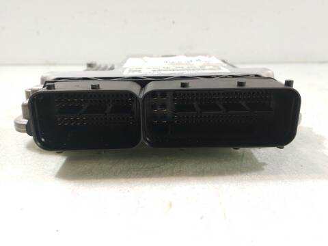 Foto 3ª: Centralita Motor ECU Audi A4 2.0 TDI QUATTRO 190CV 140KW [CNHA] (2015)