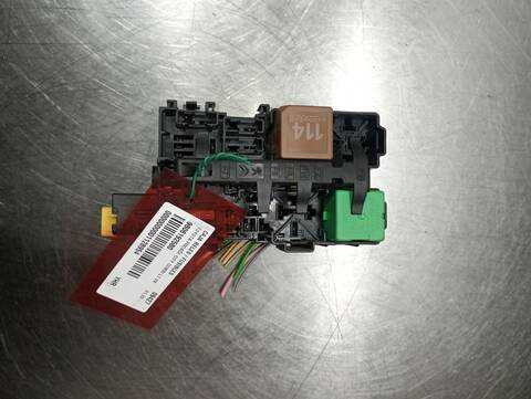 Caja Reles Fusibles Toyota Proace COMBI L1 VX 102CV 75KW