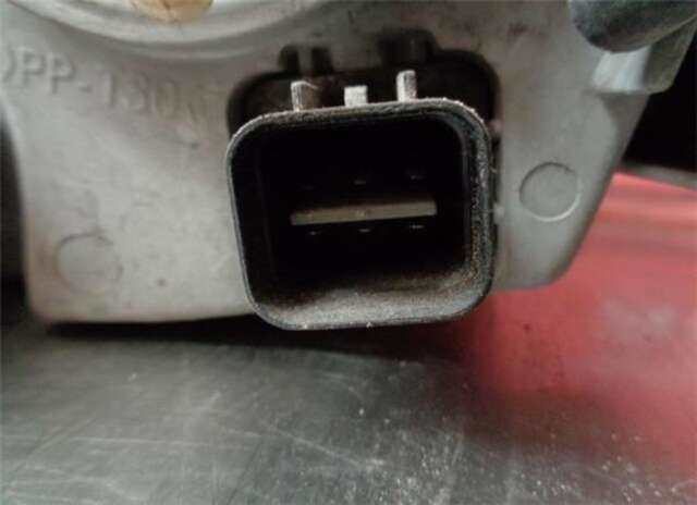 Foto 3ª: Faro Derecho Hyundai Coupe 2.0 16V [G4GF]