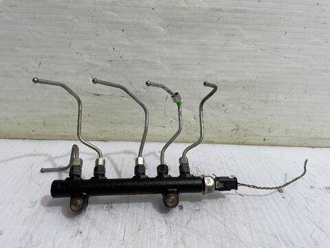 Foto 3ª: Rampa Inyectora Peugeot 308 ENVY 112CV [9HR (DV6C)] (2008)