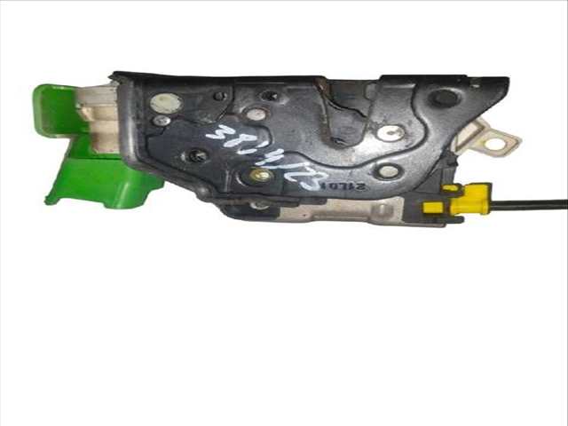 Foto 3ª: Cerradura Puerta Delantera Izquierda Audi A1 1.6 TDI (2010)