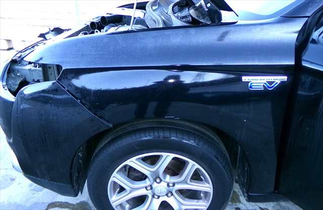 Foto 1ª: Aleta Delantera Izquierda Mitsubishi Outlander 2.0 G 2012-2015, HIBDRIDO [4B11 S61+Y61] (2013)