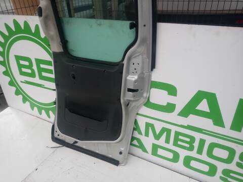 Foto 3ª: Puerta Lateral Corredera Izquierda Peugeot Partner 2.0 HDI CAT 90CV 66KW [RHYDW10TD] (2002)