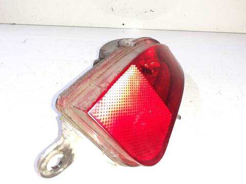 Foto 2ª: Faro Antiniebla Trasero Izquierdo Opel Corsa 1.3 16V CDTI CAT Z 13 DT - LN9) 69CV 51KW [Z13DT] (2004)