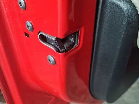 Cerradura Puerta Delantera Izquierda Volvo V40 MOMENTUM 114CV 84KW