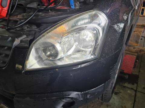 Foto 2ª: Faro Izquierdo Nissan Qashqai ACENTA 150CV 110KW [M9R] (2007)