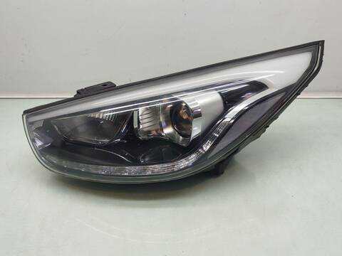 Faro Izquierdo Hyundai ix35 1.6 135CV 99KW