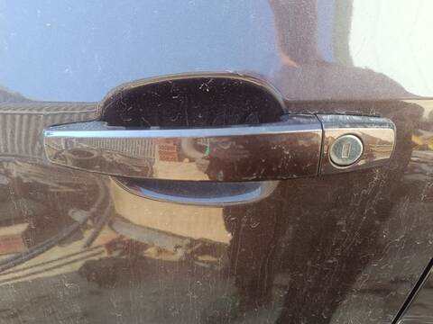 Maneta Exterior Delantera Izquierda Opel Zafira EXCELLENCE 136CV 100KW