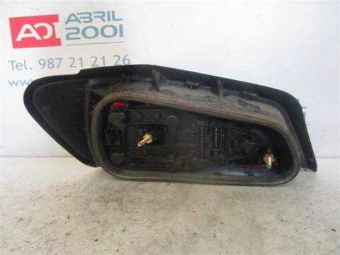 Foto 2ª: Piloto Trasero Derecho Peugeot 306 1.4 75CV 55KW [KDX (TU3MC)] (1994)