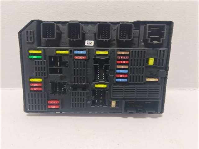 Caja Reles Fusibles Renault Scenic 1.4 TCE 131CV