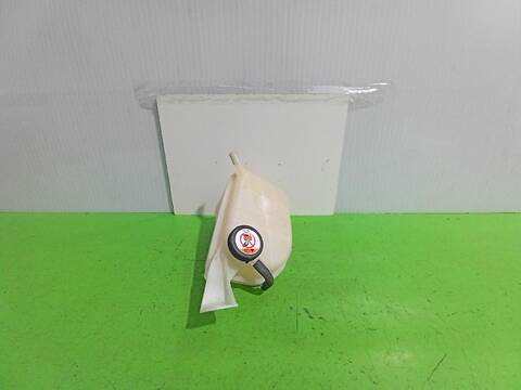 Deposito Expansion Toyota Auris HYBRID FEEL EDITION 136CV