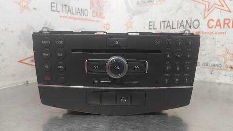 Foto 1ª: Sistema Audio Radio CD Mercedes Clase C 160 220 T CDI 204.208) 170CV 125KW FAMILIAR [OM646811] (2008)