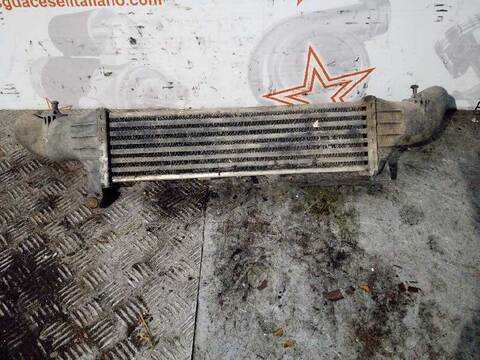 Foto 1ª: Intercooler Mercedes Clase C 160 BERLINA 75CV 55KW (1993)