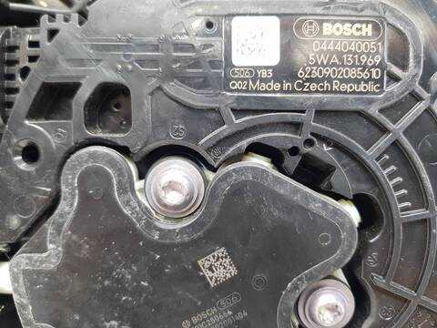 Foto 2ª: Deposito AdBlue Volkswagen Caravelle T6 CARAVELLE TRENDLINE FWD