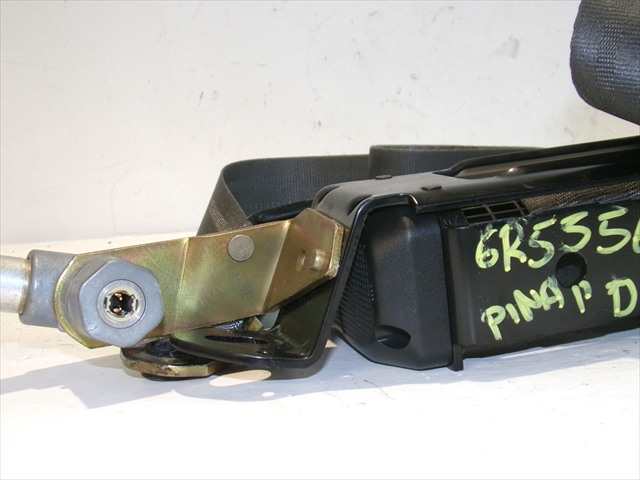 Foto 4ª: Cinturón Delantero Derecho Volvo S40 1.6 G 1996-2003 [B4164S] (1998)