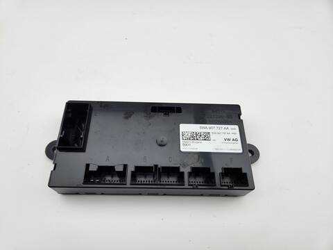 Centralita Motor ECU Volkswagen Caddy BASE 74CV 55KW