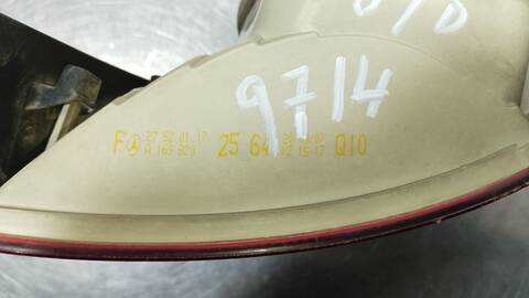 Foto 2ª: Piloto Trasero Izquierdo Mercedes Clase B 150 200 CDI 245.208) 140CV 103KW [640941] (2007)