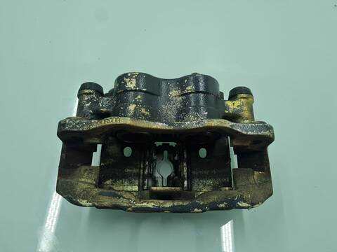 Foto 4ª: Pinza Freno Trasera Izquierdo Nissan Atleon 120CV [BD30] (2003)