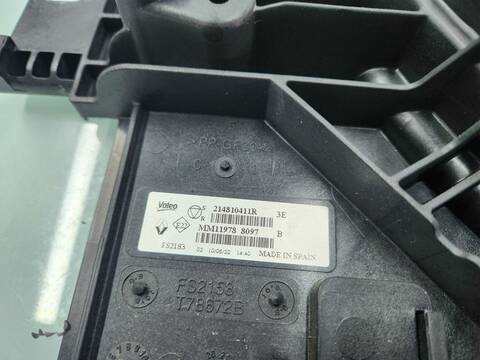 Foto 3ª: Electroventilador Renault Captur TECHNO 140CV 103KW [H5H490] (2022)
