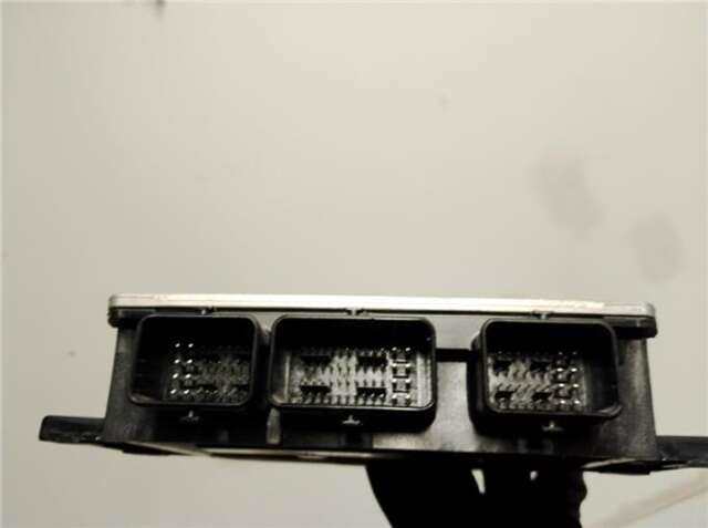 Foto 3ª: Centralita Motor ECU Kia Carnival 2.9 TD [J3]