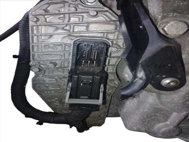 Foto 2ª: Caja Cambios Renault Megane 1.5 DCI HATCHBACK III HATCHBACK BZ0/1_ B3_) (2008)