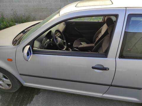 Puerta Delantera Izquierda Volkswagen Golf AKQ BERLINA