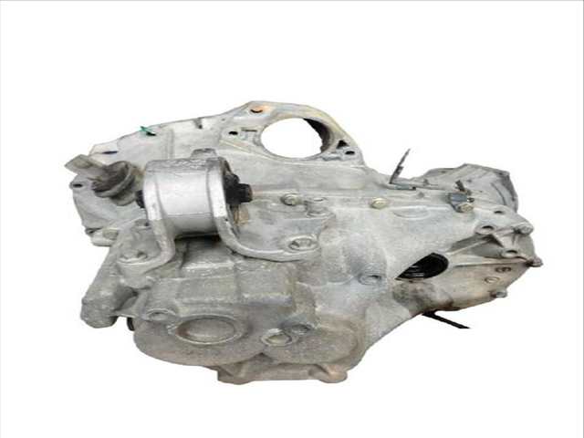 Foto 2ª: Caja Cambios Nissan Almera 2.2 DCI (1998)