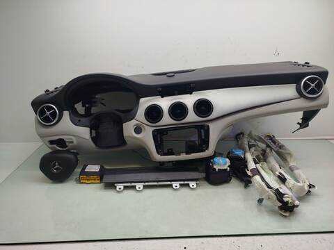 Foto 1ª: Kit Airbag Mercedes Clase G 230 GLA 220 CDI 4-MATIC 156.905) 170CV 125KW [651930] (2015)