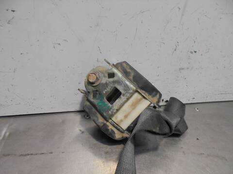Foto 2ª: Cinturón Delantero Derecho Isuzu D Max 3.0 TD [4JJ1-E4C] (2007)