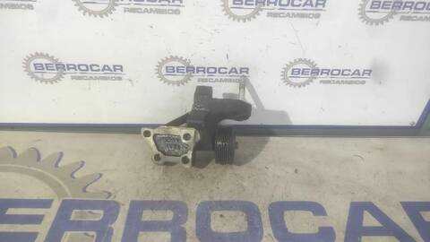 Foto 2ª: Soporte Motor Toyota Rav4 2.2 D-4D CAT 150CV (2005)