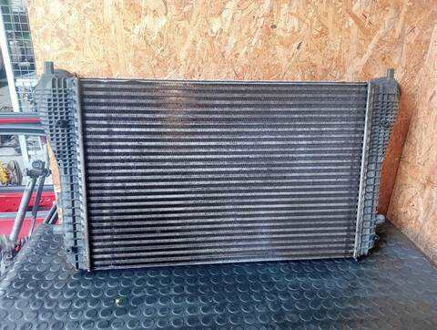 Foto 2ª: Intercooler Volkswagen Tiguan ADVANCE BMT 140CV (2011)