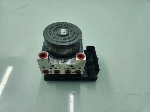 Foto 2ª: Abs Mercedes Clase G 230 GLC 250 D 4MATIC 253.909) 204CV 150KW [651921] (2024)