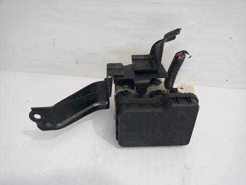 Foto 3ª: Abs Toyota Rav4 2.0 LUNA 4X4 2003 ) 150CV 110KW [1AZFE] (2000)