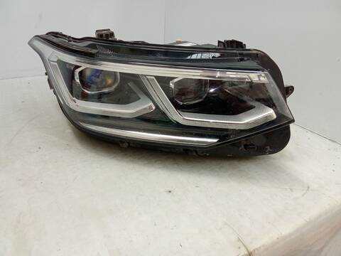 Faro Derecho Volkswagen Tiguan 2.0 TDI 150CV 110KW