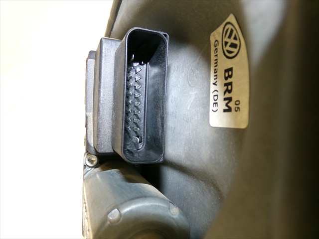 Foto 4ª: Elevalunas Eléctrico Trasero Izquierdo Volkswagen Golf 1.9 TDI MODELO PLUS 2004-2009 [BKC] (2005)