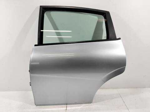 Puerta Trasera Izquierda Seat Leon STYLANCE - STYLE 102CV
