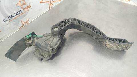 Foto 3ª: Pedal Acelerador Audi A4 AVANT (2001)