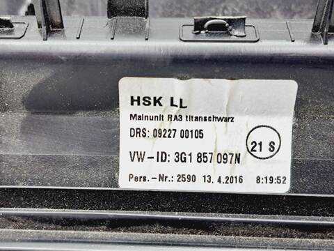 Foto 3ª: Guantera Volkswagen Passat ADVANCE BMT 120CV 88KW [DCX] (2016)